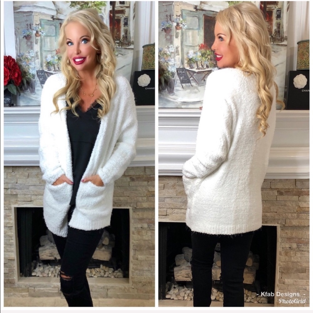 ❤️LAST 1! Oversized Fuzzy Pocket Cardigan! - Picture 5 of 5